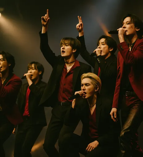 SF9