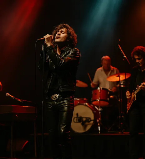 The Ultimate Doors - A Tribute To Jim Morrison and The Doors