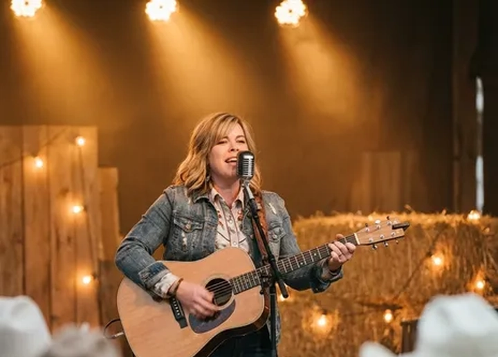 Courtney Patton & Josh Ward