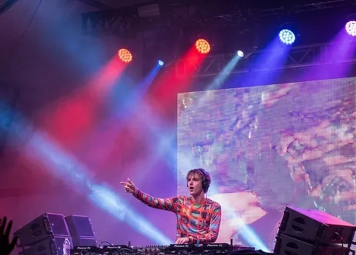 Whethan