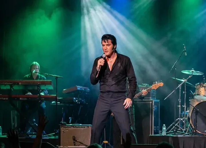 Dean Z - The Ultimate Elvis