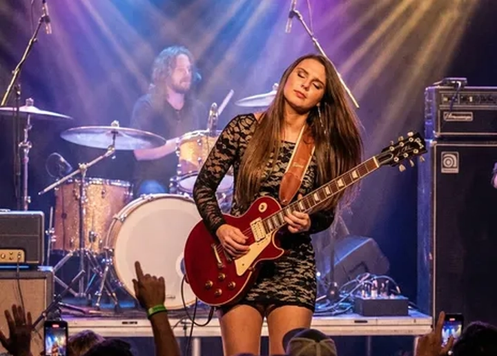 Ally Venable