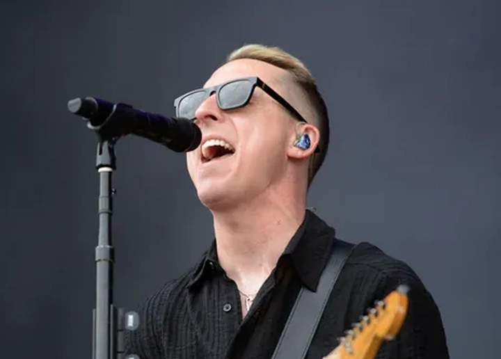 Yellowcard & Taking Back Sunday