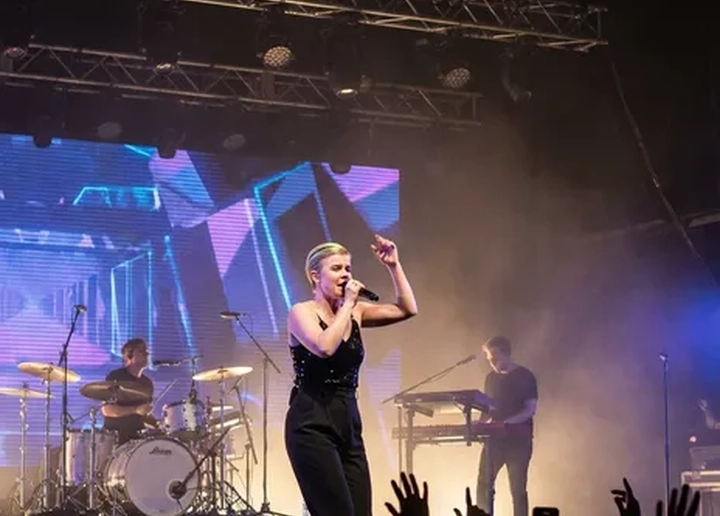 Robyn