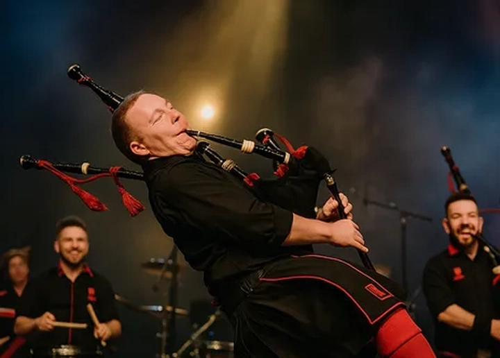 The Red Hot Chilli Pipers