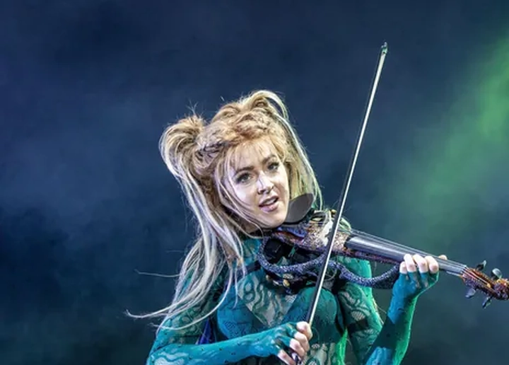Lindsey Stirling